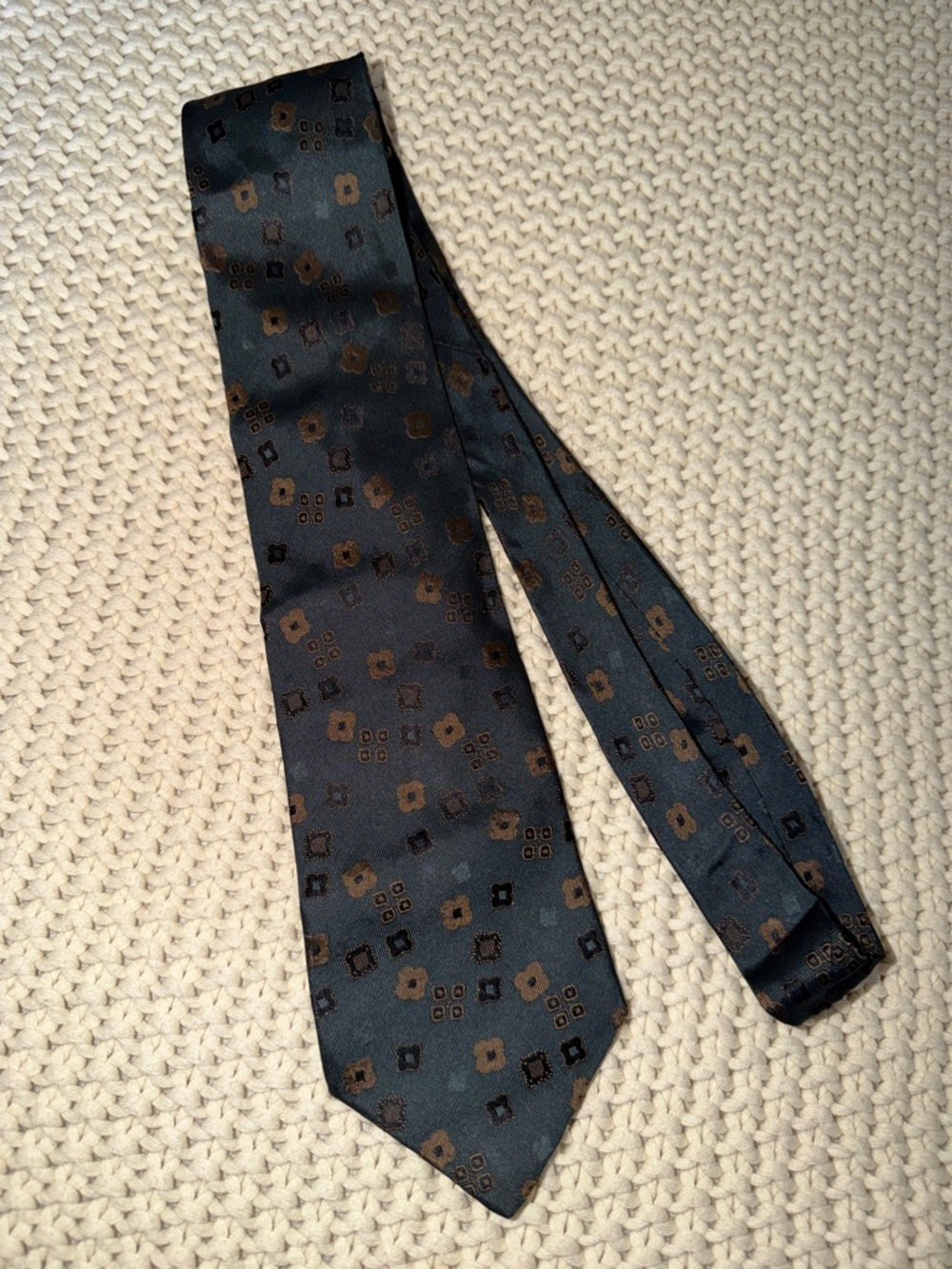 GIORGIO ARMANI TIE Classic Floral Pattern Men's Tie in Dark Gray and Brown